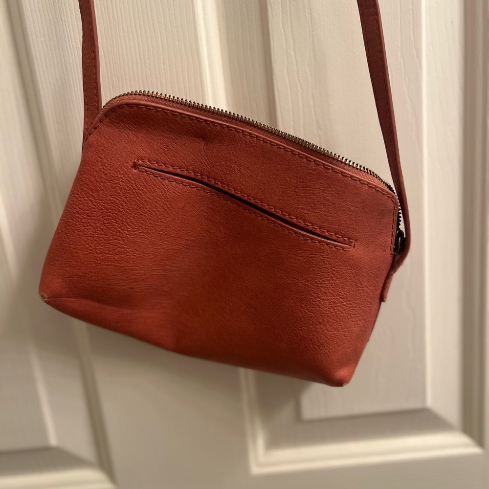 Universal Thread Tan Shoulder Bag - image 5